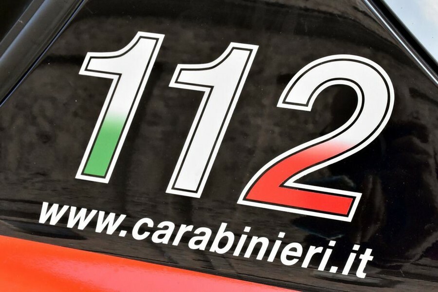 Carte carburante clonate, smantellata dai carabinieri di Millesimo una rete attiva tra Nord Italia e Francia: 12 denunce Carte carburante clonate, smantellata dai carabinieri di Millesimo una rete attiva tra Nord Italia e Francia: 12 denunce
