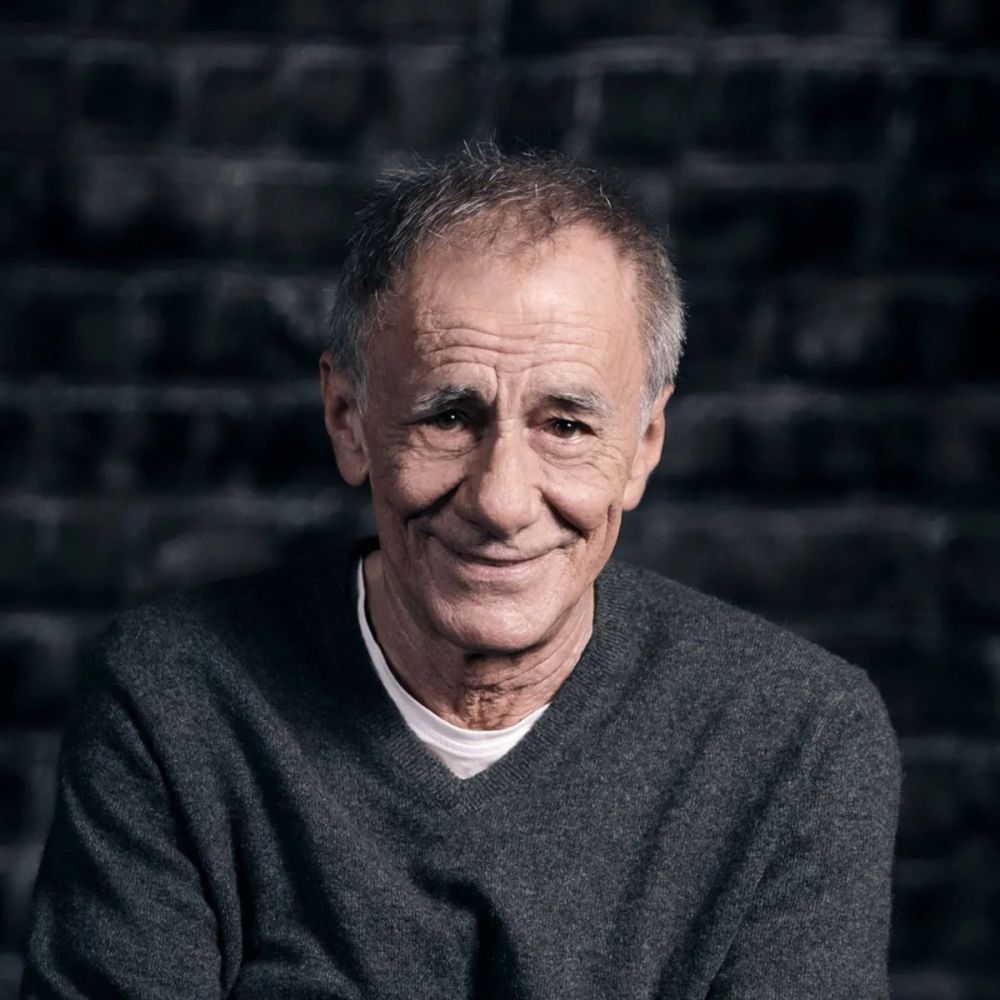 Roberto Vecchioni, fotografato da Fabrizio Iozzo