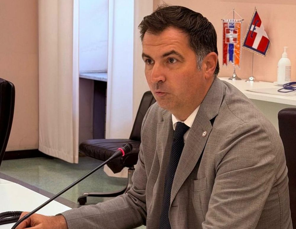 In Fratelli d'Italia in corso l'operazione "Salvate il soldato Sacchetto" In Fratelli d'Italia in corso l'operazione "Salvate il soldato Sacchetto"