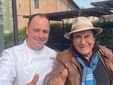 Al Bano con lo chef Marco Lombardo, anche lui contitolare del ristorante
