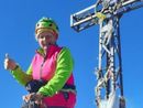 A Cavallermaggiore i funerali di Annamaria Bessone, la cercatrice di funghi morta dopo una caduta nel Vallone di San Bernolfo a Vinadio