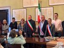 Un ponte di amicizia in Piemonte, rinnovato il gemellaggio tra Diano Marina, Diano d’Alba e Néoules Un ponte di amicizia in Piemonte, rinnovato il gemellaggio tra Diano Marina, Diano d’Alba e Néoules