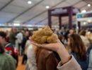 Chiude la 94ª edizione della Fiera del Tartufo Bianco d’Alba, sempre più internazionale Chiude la 94ª edizione della Fiera del Tartufo Bianco d’Alba, sempre più internazionale
