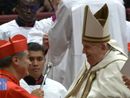 Papa Francesco e il neo cardinale Roberto Repole Papa Francesco e il neo cardinale Roberto Repole