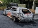 Vigili del fuoco di Alba impegnati per un'auto in fiamme a La Morra Vigili del fuoco di Alba impegnati per un'auto in fiamme a La Morra