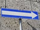 Pollenzo: senso unico sperimentale in via Fossano Pollenzo: senso unico sperimentale in via Fossano