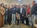 La campionessa azzurra di nuoto Anita Gastaldi con gli amici del Caffè letterario di Albedo