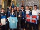 Il vicepresidente regionale Franco Graglia consegna le maglie