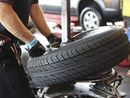Dal oggi un mese di tempo per montare le gomme invernali: l'obbligo scatterà il 15 novembre Dal oggi un mese di tempo per montare le gomme invernali: l'obbligo scatterà il 15 novembre