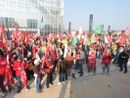 Davanti alla Regione per salvare il trasporto pubblico: "Più assunzioni e più mezzi per un servizio dignitoso" Davanti alla Regione per salvare il trasporto pubblico: "Più assunzioni e più mezzi per un servizio dignitoso"