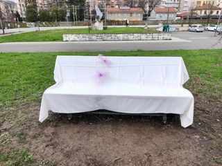 I diversi momenti della partecipata cerimonia tenuta ieri nel piazzale Beausoleil I diversi momenti della partecipata cerimonia tenuta ieri nel piazzale Beausoleil