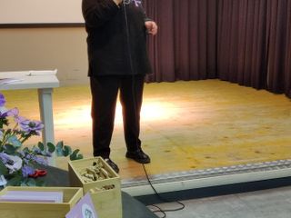 I diversi momenti della partecipata cerimonia tenuta ieri nel piazzale Beausoleil I diversi momenti della partecipata cerimonia tenuta ieri nel piazzale Beausoleil