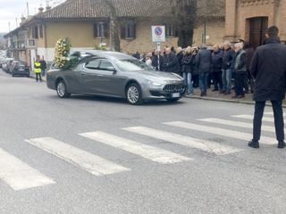 Oggi a Magliano Alfieri i funerali di Gianni Bertolotto, stimato medico