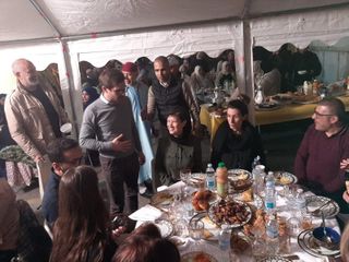 Nelle foto alcuni momenti della serata tenuta negli spazi della Moschea albese