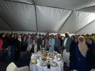 Nelle foto alcuni momenti della serata tenuta negli spazi della Moschea albese