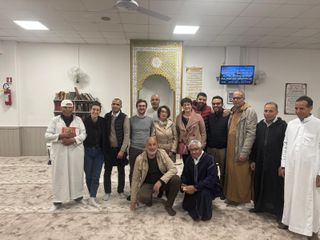 Nelle foto alcuni momenti della serata tenuta negli spazi della Moschea albese