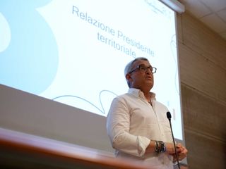 Nelle immagini alcuni momenti dell'assemblea