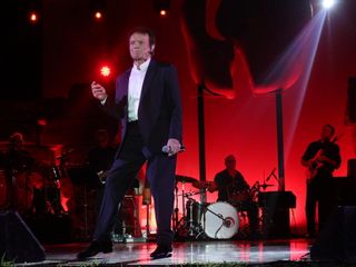 Massimo Ranieri sul palco dell'Anima Festival (foto Cristiano Sabre)