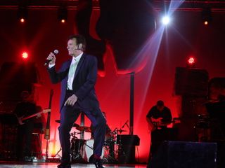 Massimo Ranieri sul palco dell'Anima Festival (foto Cristiano Sabre)