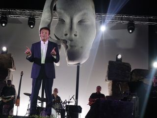 Massimo Ranieri sul palco dell'Anima Festival (foto Cristiano Sabre)