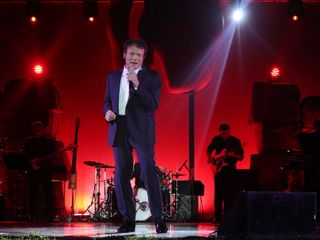 Massimo Ranieri sul palco dell'Anima Festival (foto Cristiano Sabre)