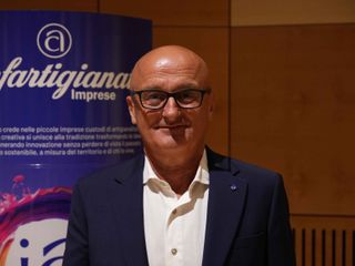 Alcuni momenti dall'assemblea di zona tenuta in Sala Fenoglio