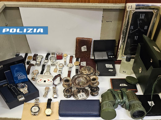 Il materiale ritrovato dalla Polizia