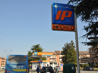 Il distributore Ip di corso Europa ad Alba