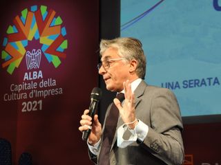 Il sindaco di Alba Carlo Bo