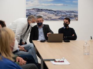 Alcuni momenti dell'incontro di presentazione (Foto Barbara Guazzone)