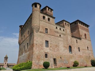 Il castello di Grinzane Cavour (foto Ramunno)