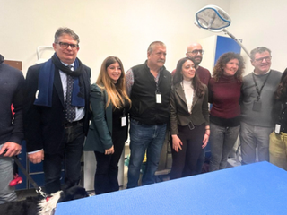 Stamane ad Alba la presentazione dell’Ambulatorio Veterinario Sociale: il diritto di avere un animale è per tutti Stamane ad Alba la presentazione dell’Ambulatorio Veterinario Sociale: il diritto di avere un animale è per tutti