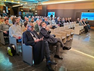 Il pubblico con Guido Lerda e il consigliere regionale Mauro Calderoni