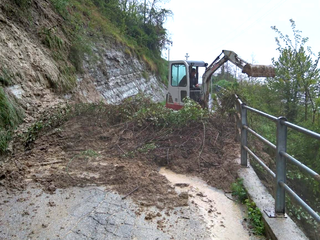 Frana in località Alfieri a Bastia Mondovì