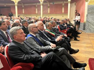 Alcuni momenti della cerimonia tenuta al Teatro Toselli di Cuneo