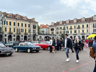 Appassionati, collezionisti e curiosi si sono dati appuntamento in Piazza Galimberti a Cuneo per l’Interclub Piemonte-Valle d’Aosta