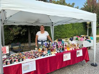 Alcuni momenti comunitari dei tre giorni di festa e volontariato a Cinzano Alcuni momenti comunitari dei tre giorni di festa e volontariato a Cinzano