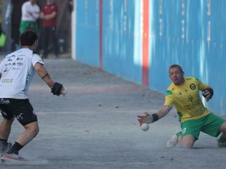 Alcuni momenti della finale scudetto di Pallapugno Campionato Italiano 2025 - foto di Giacone (FIPAV)
