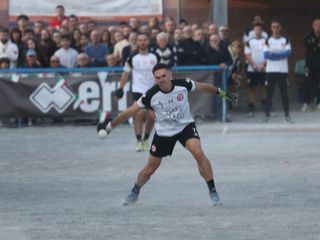 Alcuni momenti della finale scudetto di Pallapugno Campionato Italiano 2025 - foto di Giacone (FIPAV)