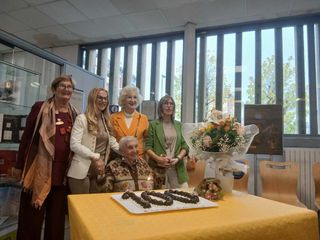 Saluzzo, Ufficio Postale festeggiati i 100 anni di Bruna Andreis, già direttrice della Filiale Saluzzo, Ufficio Postale festeggiati i 100 anni di Bruna Andreis, già direttrice della Filiale