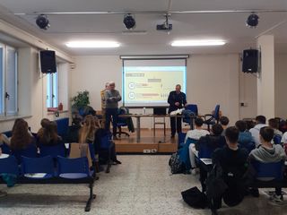 Un incontro sulla sicurezza stradale