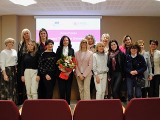 Foto di gruppo per il direttivo rinnovato