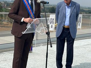 Il taglio del nastro