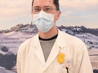 Il dottor Valter Verna (ph. Barbara Guazzone) Il dottor Valter Verna (ph. Barbara Guazzone)