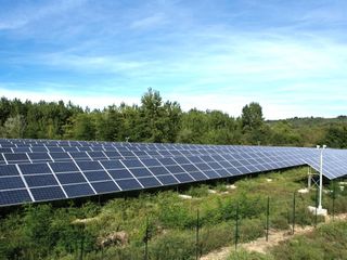 Uno dei 18 impianti fotovoltaici gestiti dal Gruppo Egea