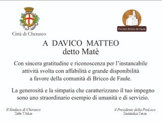 Il messaggio di ringraziamento sulla targa