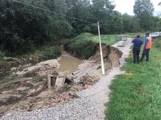 L'argine franato, dopo le piogge dello scorso 5 settembre