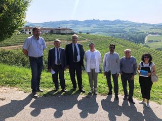 Un momento del sopralluogo di questa mattina con – tra gli altri – il presidente Genta, il vice Viglione, il direttore Silvestri e la direttrice scolastica Germini Un momento del sopralluogo di questa mattina con – tra gli altri – il presidente Genta, il vice Viglione, il direttore Silvestri e la direttrice scolastica Germini
