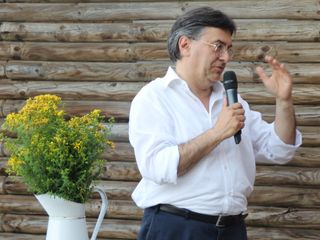 Roberto Cerrato Roberto Cerrato