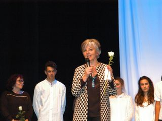 La professoressa Paola Boggetto, dirigente dell'istituto albese